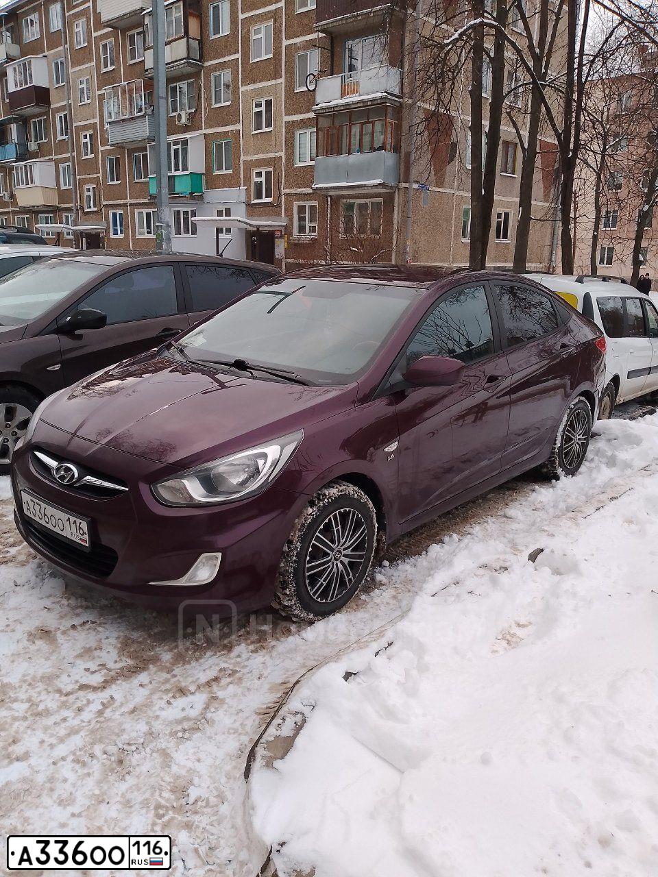 Фото автомобиля HYUNDAI SOLARIS, 2011 — госномер А336ОО116. Цвет: ФИОЛЕТОВЫЙ