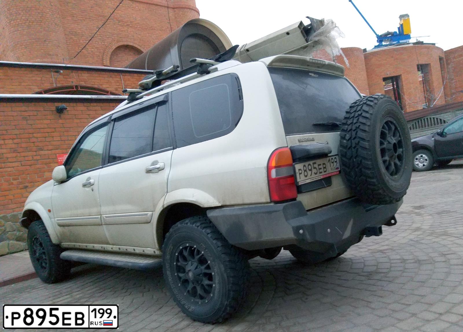 Фото автомобиля LANDROVER FREELANDER, 2008 — госномер А466ТР134. Цвет: БЕЛЫЙ