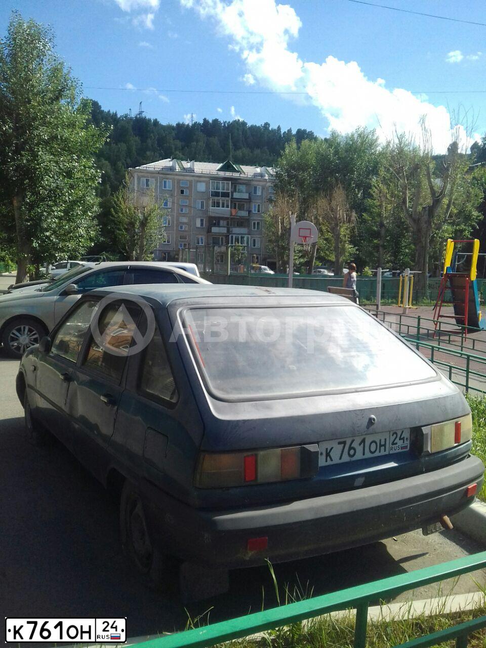 Фото автомобиля IZH H 2126, 2004 — госномер К761ОН24
