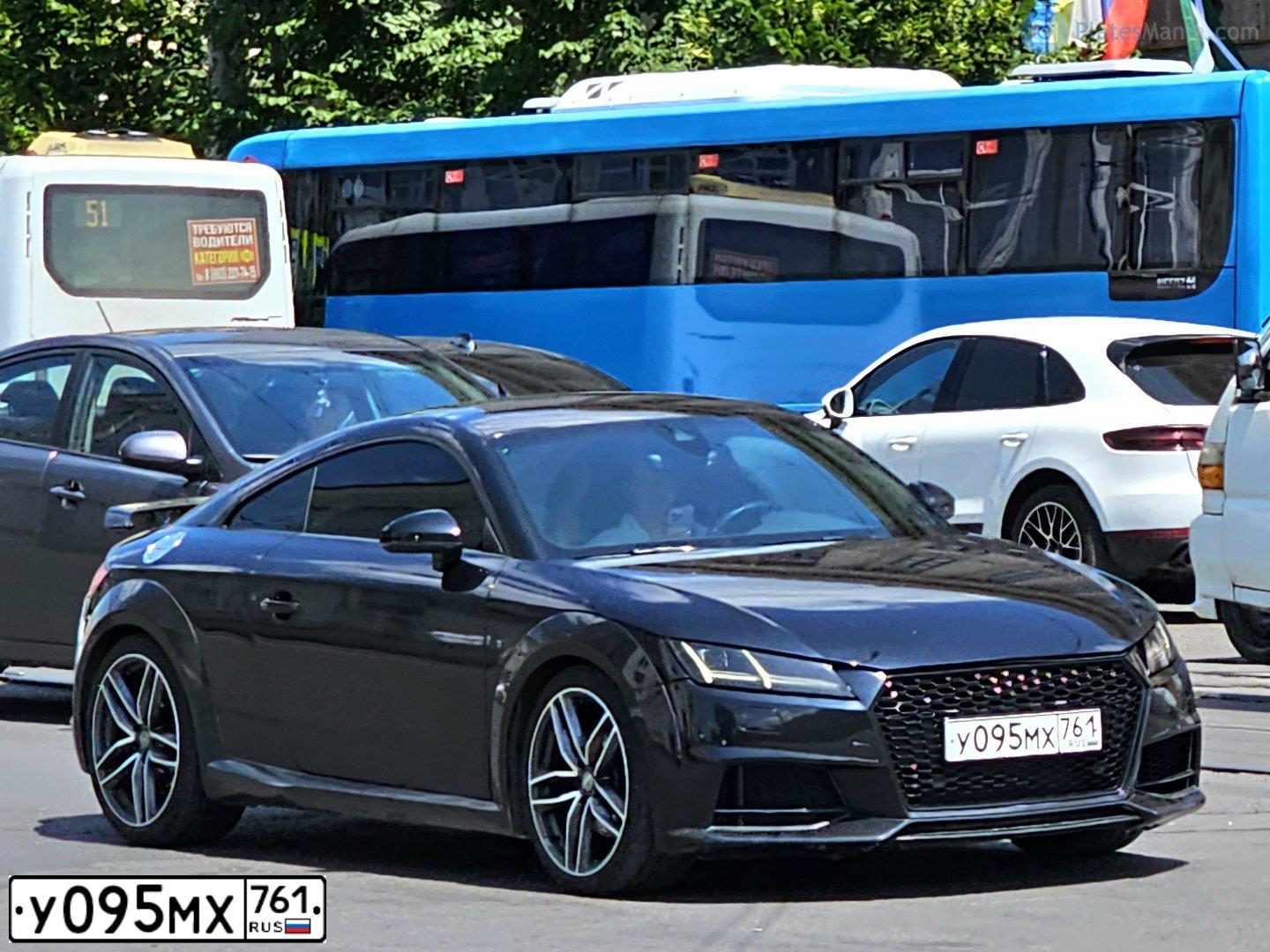 Фото автомобиля AUDI TT, 2015 — госномер Р260ОЕ70. Цвет: ЧЕРНЫЙ