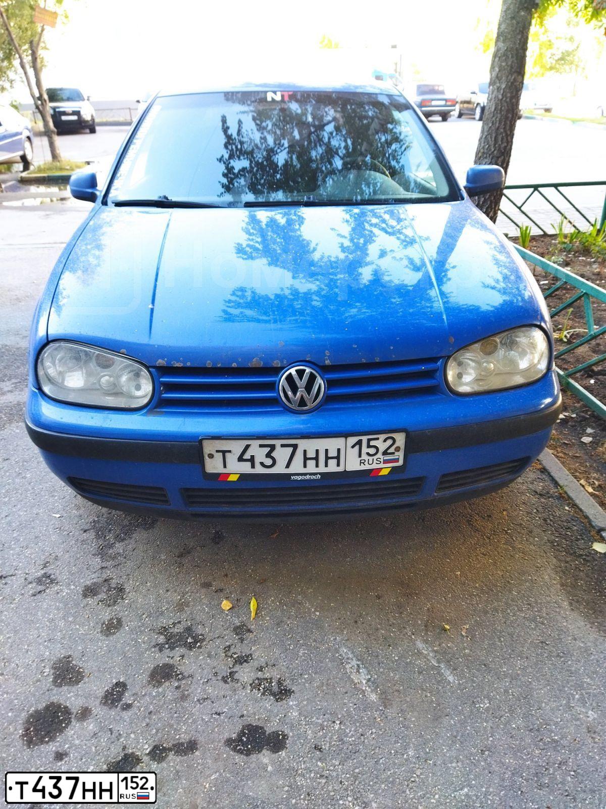 Фото автомобиля VOLKSWAGEN GOLF, 1999 — госномер Т437НН152. Цвет: синий