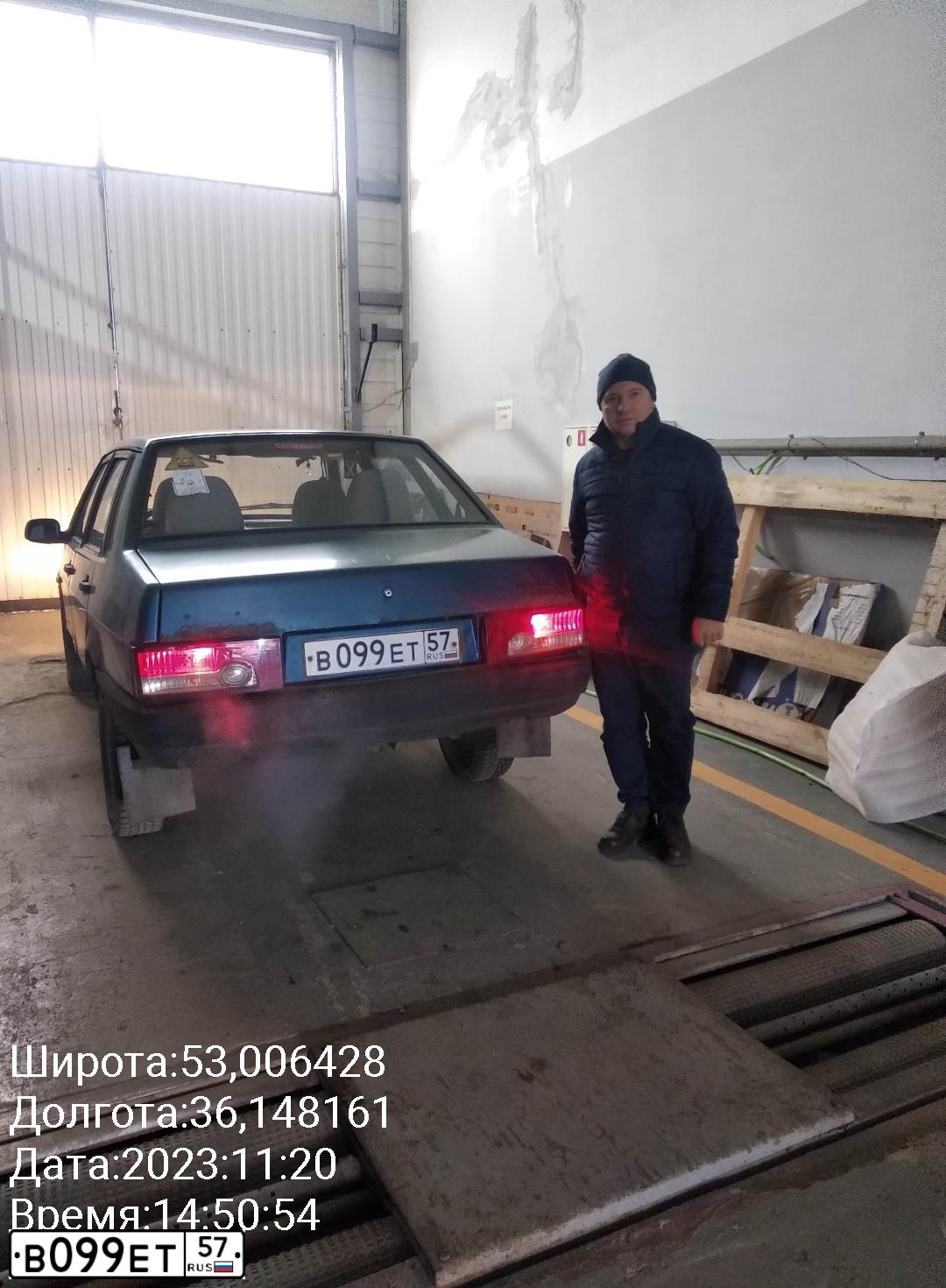 Фото автомобиля LADA 2109 SAMARA, 1999 — госномер В099ЕТ57. Цвет: СИНЕ-ЗЕЛЕНЫЙ МЕТАЛЛИК