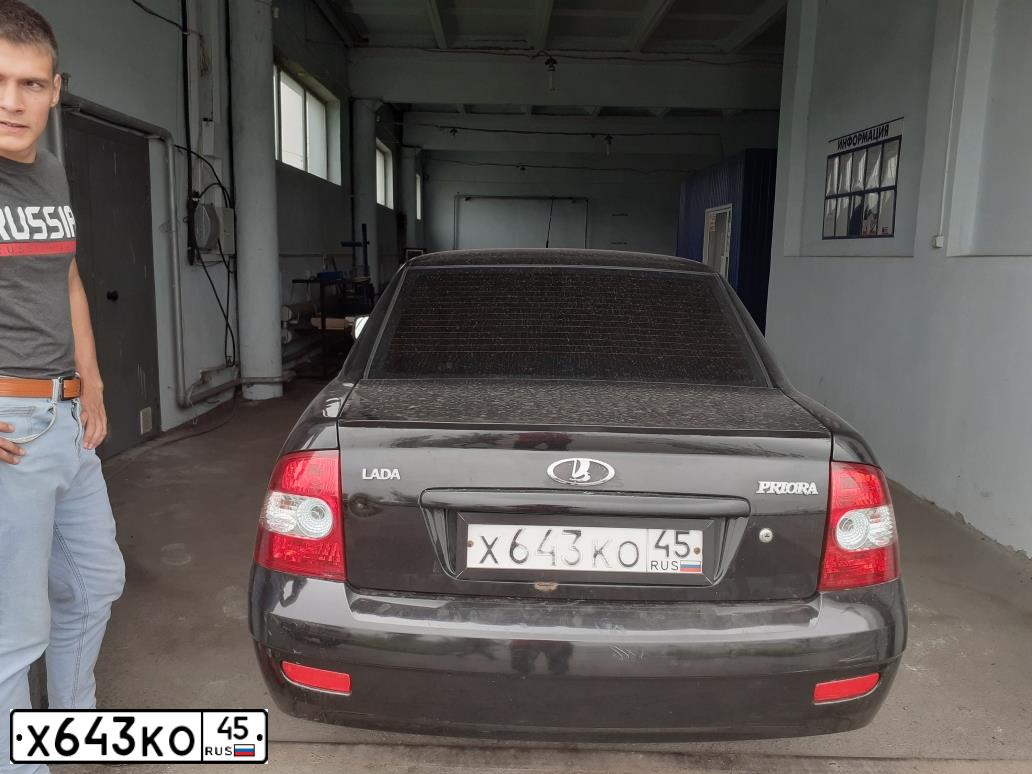 Фото автомобиля LADA PRIORA, 2012 — госномер М498ОА186