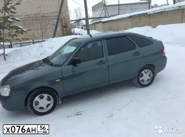 Фото автомобиля LADA 2172 PRIORA, 2010 — госномер В893КР102. Цвет: СЕРО-СИНЕ-ЗЕЛЕНЫЙ