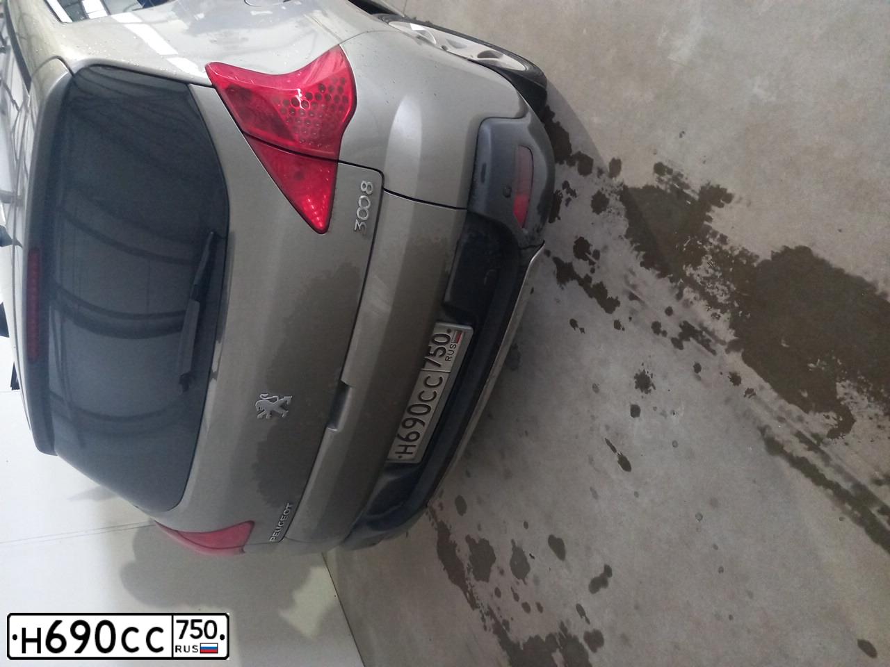 Фото автомобиля PEUGEOT 3008, 2012 — госномер Р875ТА33. Цвет: СЕРО-БЕЖЕВЫЙ
