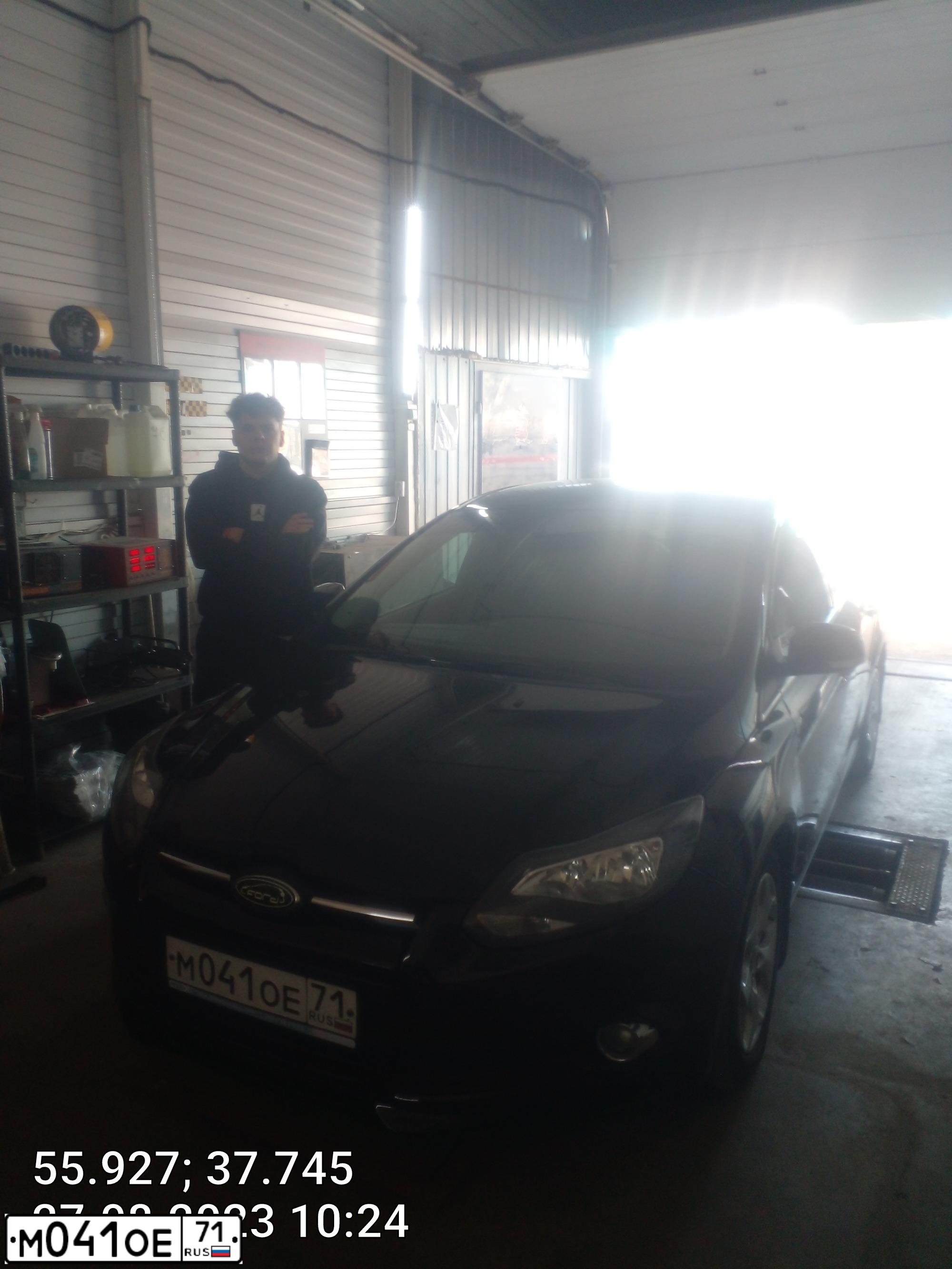 Фото автомобиля ISUZU NQR, 2011 — госномер М041ОЕ71. Цвет: Белый
