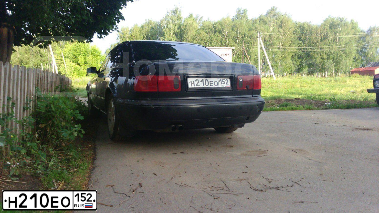 Фото автомобиля AUDI A8, 1997 — госномер Н210ЕО152. Цвет: ЧЕРНЫЙ