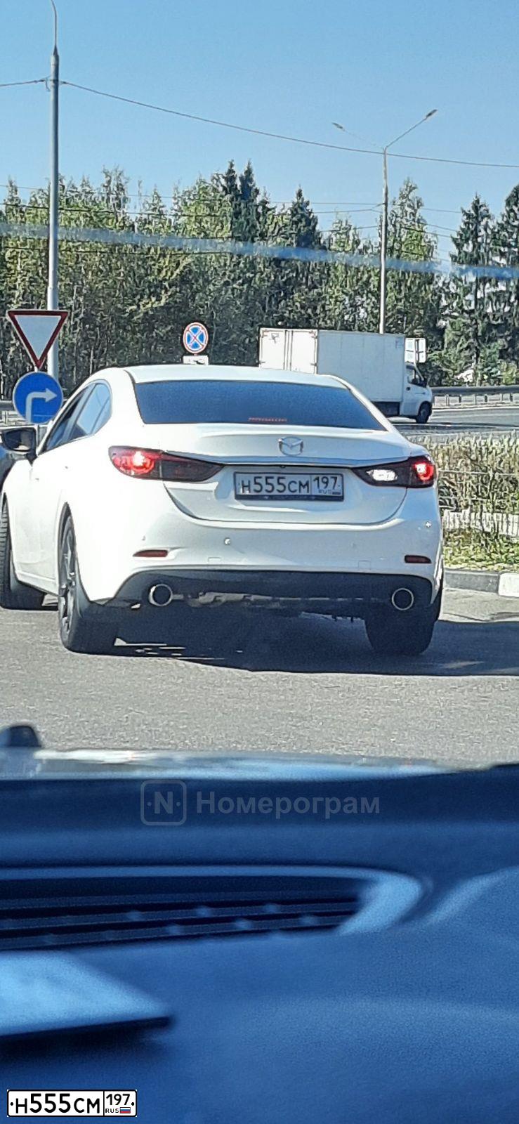 Фото автомобиля MAZDA 6, 2016 — госномер Н555СМ197. Цвет: БЕЛЫЙ ПЕРЛАМУТР