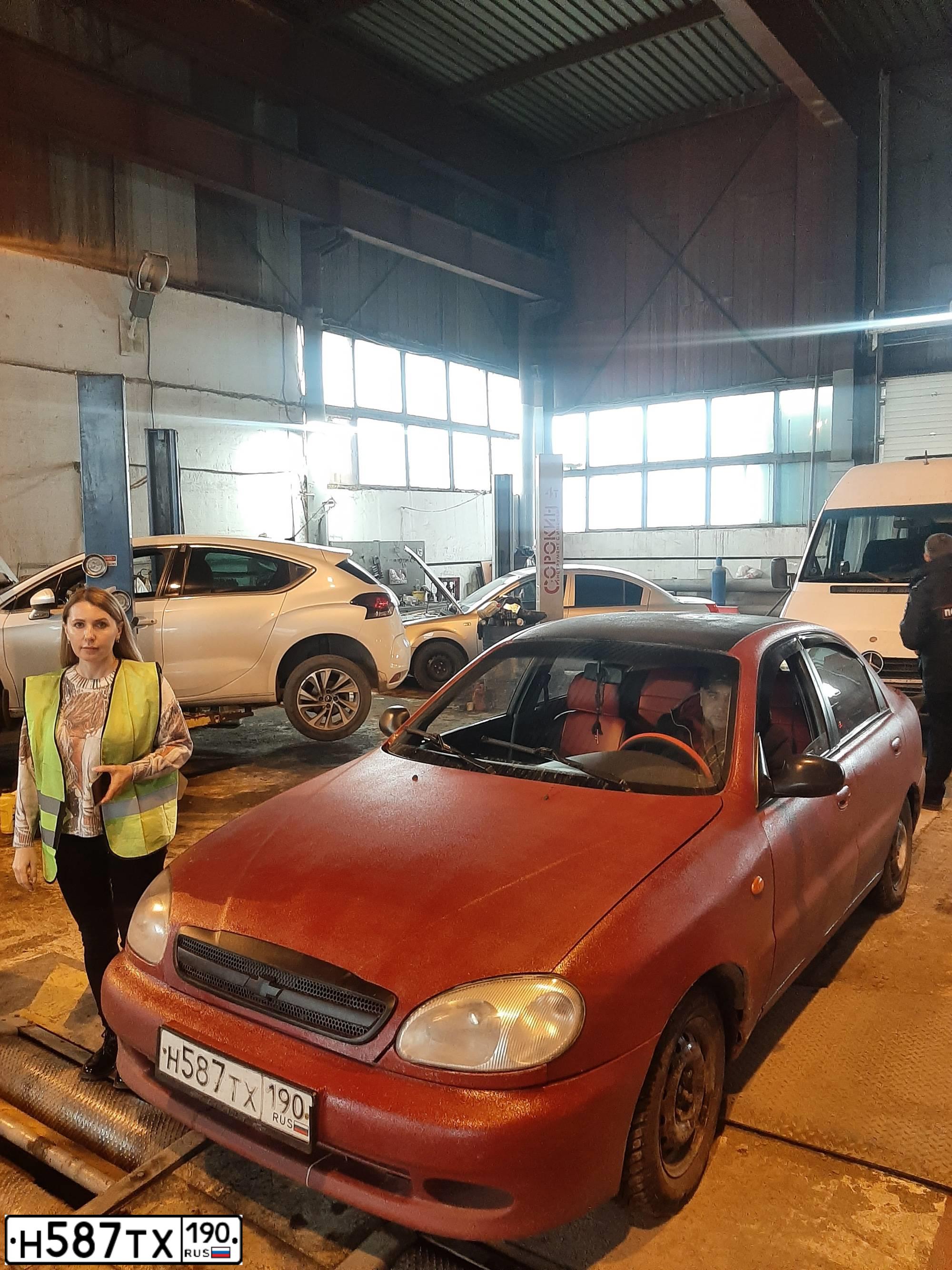 Фото автомобиля CHEVROLET LANOS, 2007 — госномер Е471ВМ156
