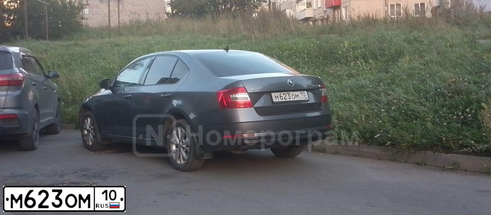 Фото автомобиля SKODA OCTAVIA, 2017 — госномер М623ОМ10. Цвет: ТЕМНО-СЕРЫЙ