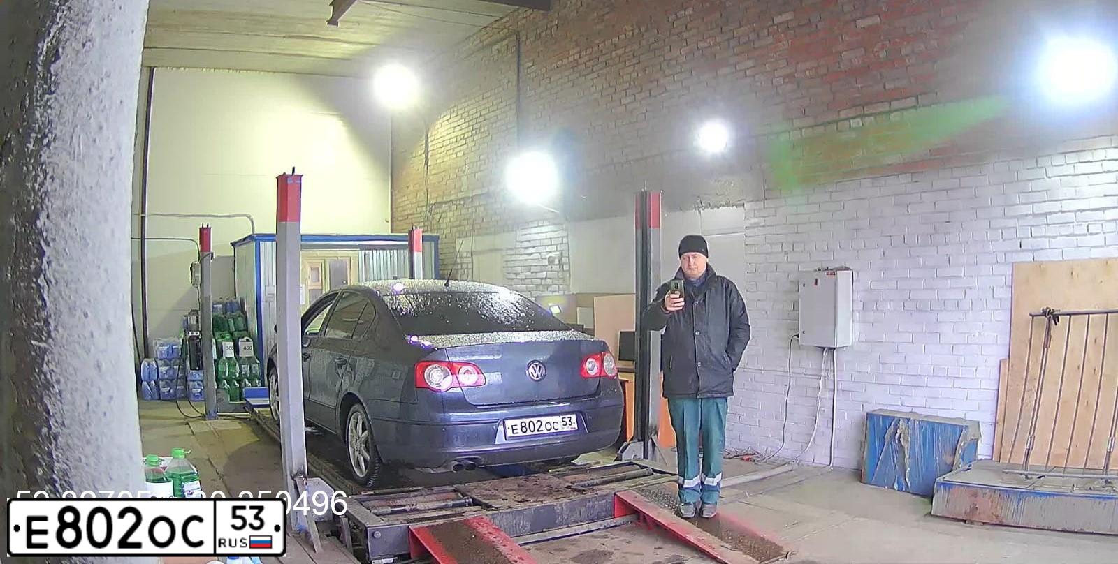 Фото автомобиля VOLKSWAGEN PASSAT, 2007 — госномер О409НО14. Цвет: Серо-Синий