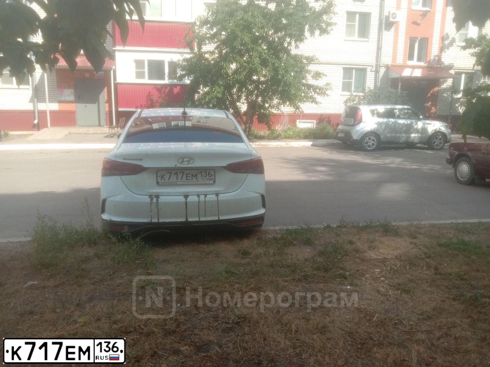 Фото автомобиля HYUNDAI SOLARIS, 2020 — госномер К717ЕМ136. Цвет: Белый