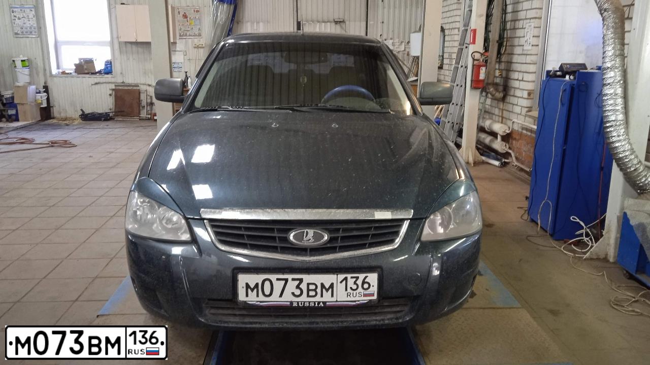 Фото автомобиля LADA 2170 PRIORA, 2012 — госномер М073ВМ136. Цвет: Сине-зеленый