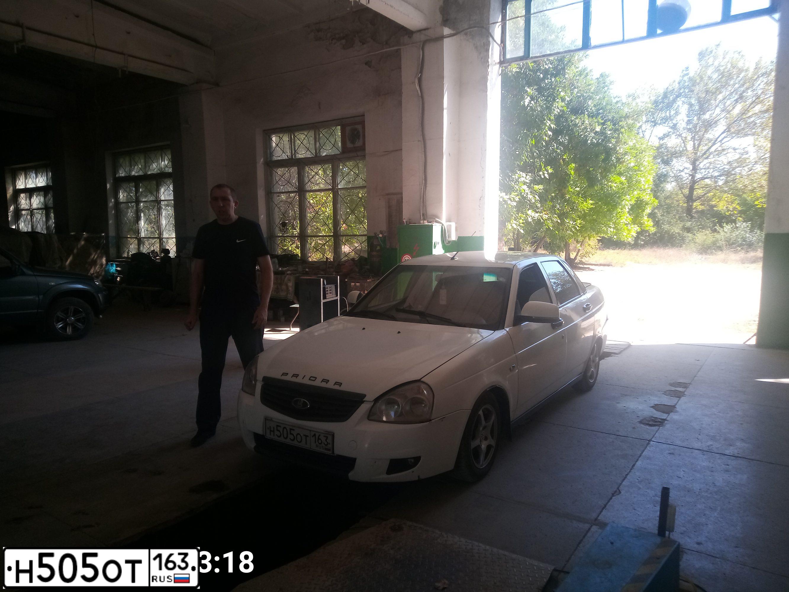 Фото автомобиля LADA PRIORA, 2010 — госномер М630ТР82