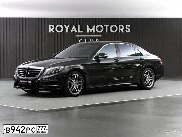 Фото автомобиля MERCEDES S-KLASSE, 2014 — госномер У001МР26. Цвет: ЧЕРНЫЙ
