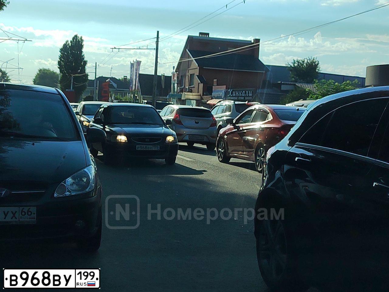 Фото автомобиля NISSAN QASHQAI, 2007 — госномер А487РК134. Цвет: Белый