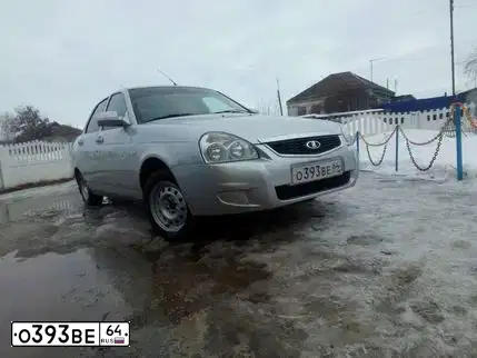 Фото автомобиля LADA 2110, 1999 — госномер Т690ВВ64. Цвет: СЕРЕБРИСТЫЙ СЕРО-ЗЕЛЕНЫЙ