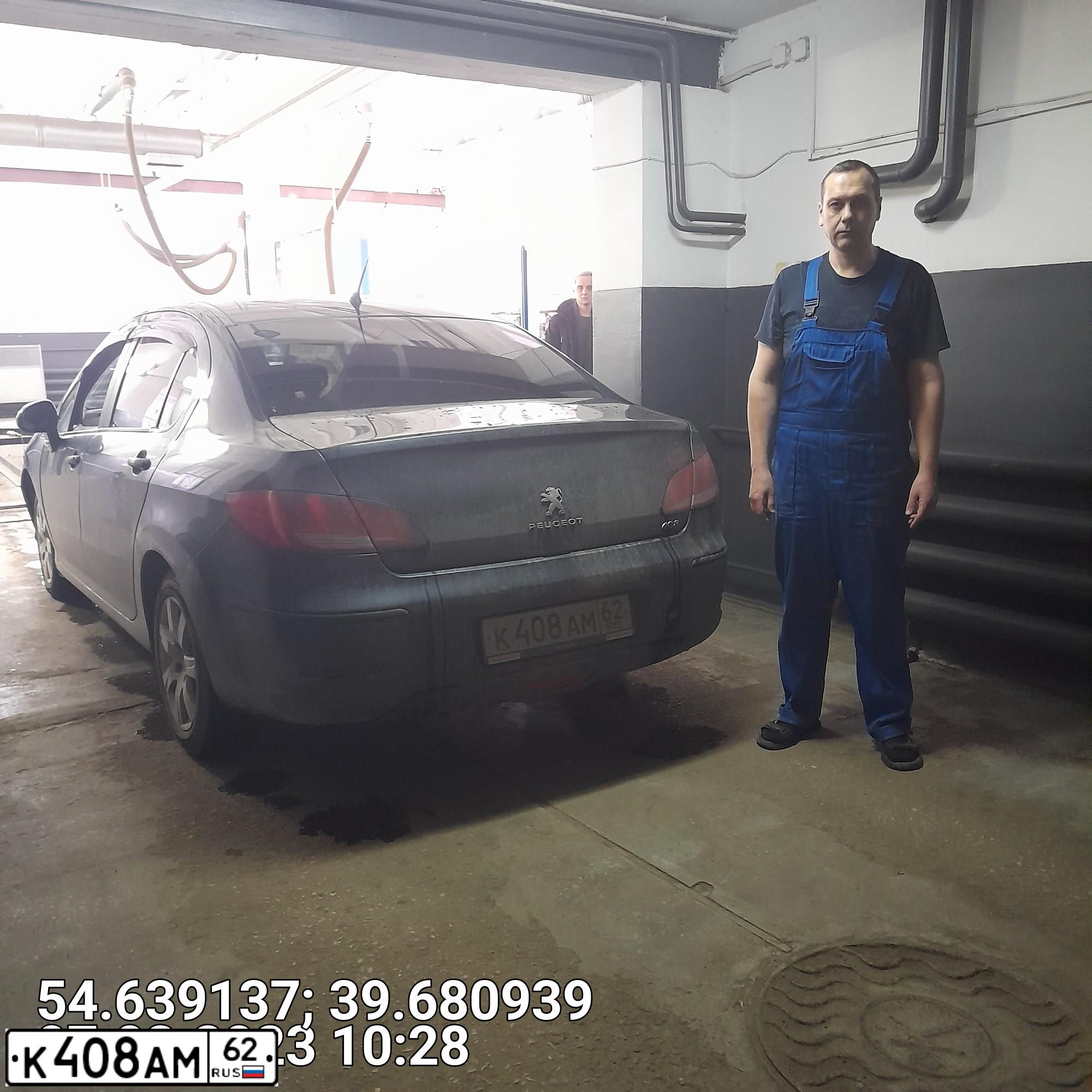 Фото автомобиля PEUGEOT 408, 2012 — госномер К408АМ62. Цвет: Темно-синий