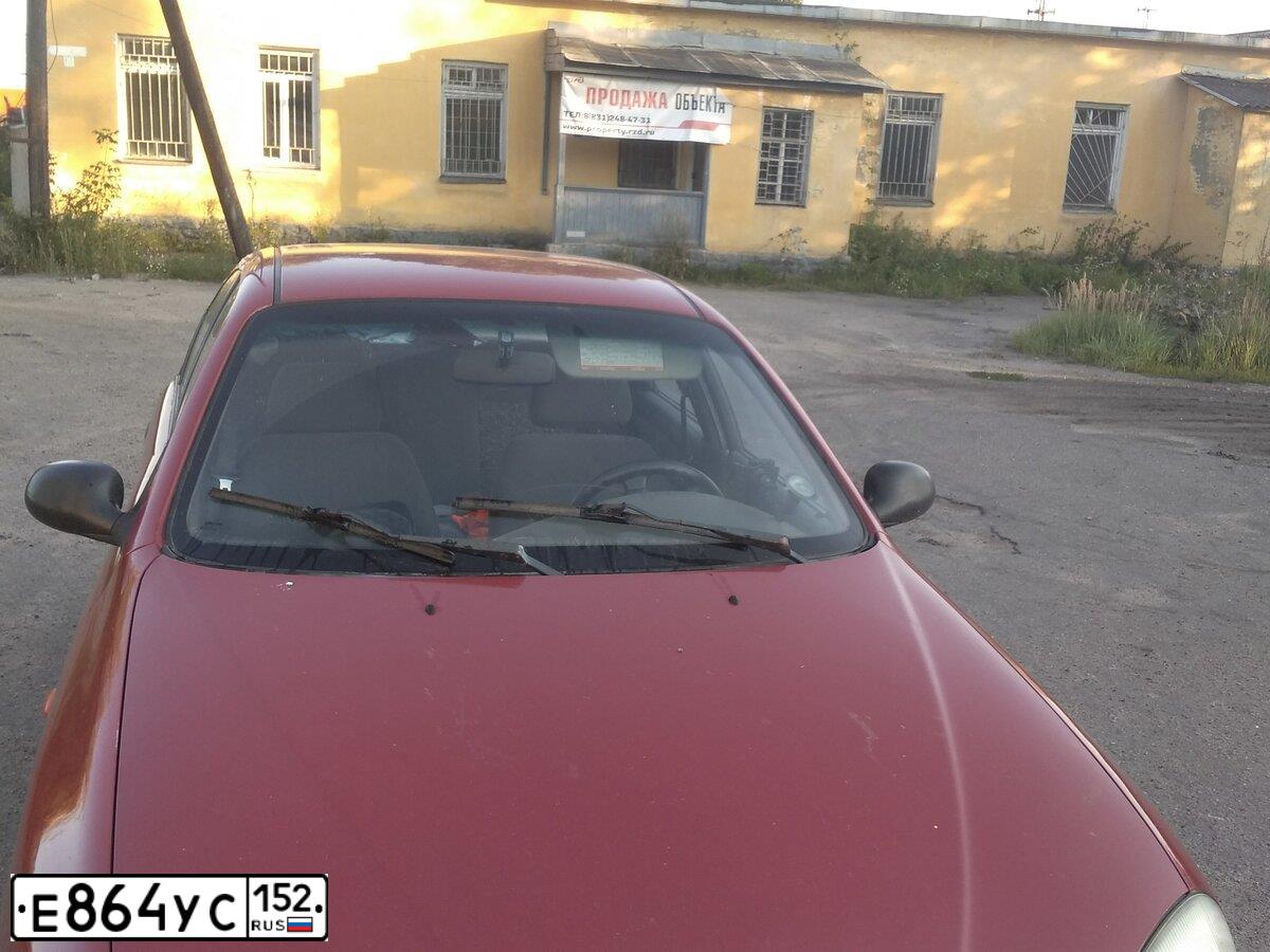 Фото автомобиля CHEVROLET LANOS, 2008 — госномер У882ТК152. Цвет: Красный
