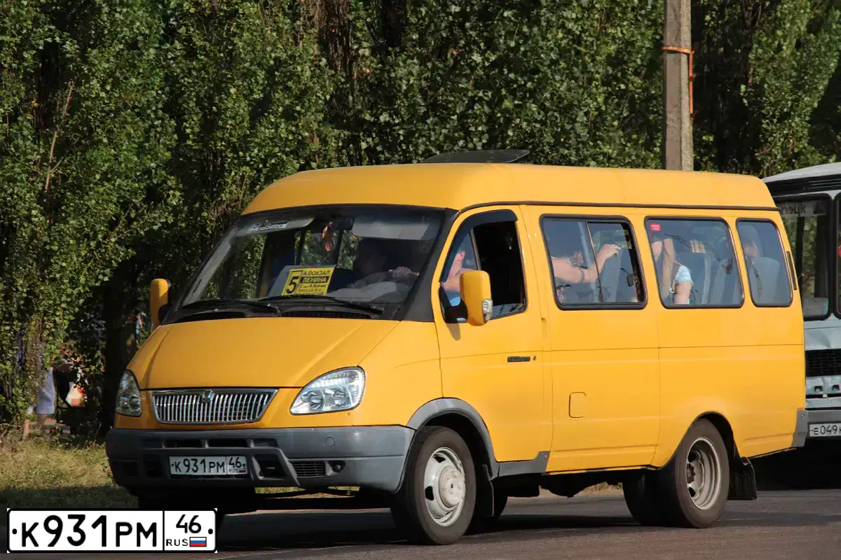 Фото автомобиля GAZ 3221 GAZEL, 2007 — госномер К931РМ46. Цвет: ЖЁЛТЫЙ