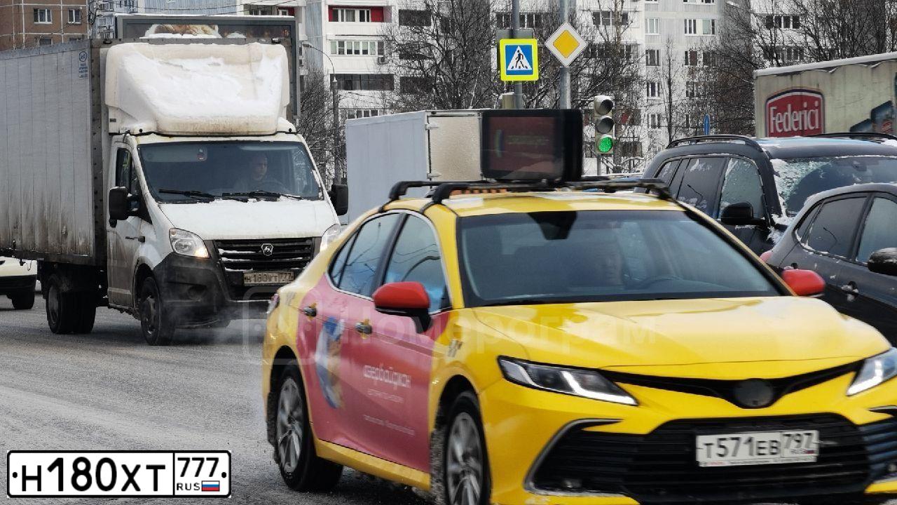 Фото автомобиля FORD MONDEO, 2012 — госномер Р977КА797. Цвет: ЧЕРНЫЙ
