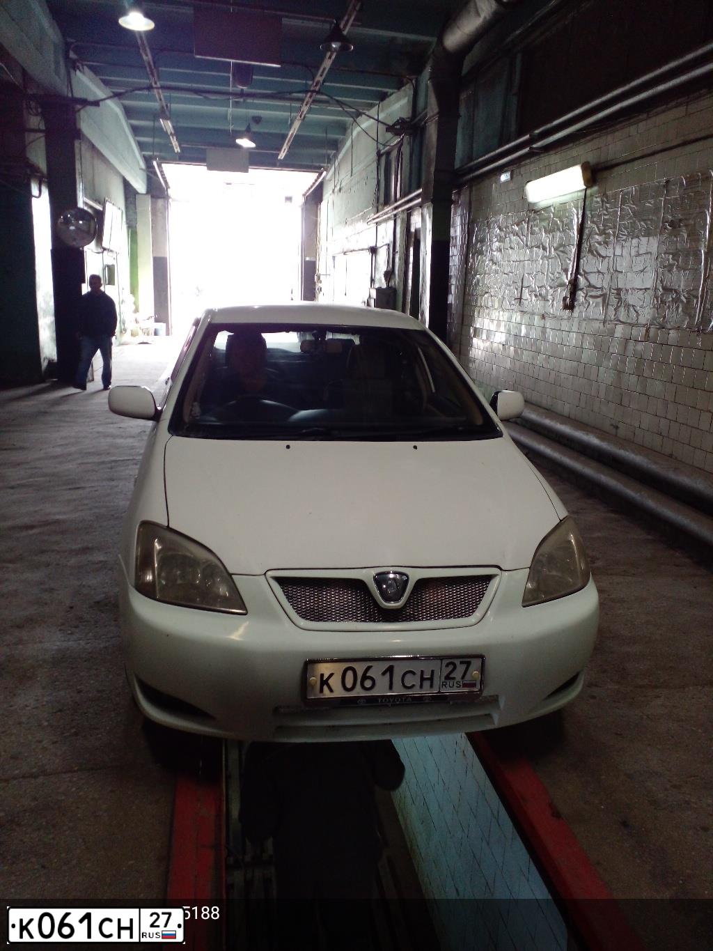 Фото автомобиля TOYOTA COROLLA, 2003 — госномер К061СН27