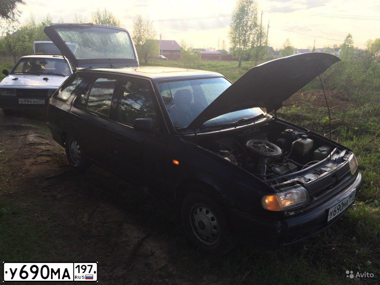 Фото автомобиля SKODA FELICIA, 1997 — госномер Т137РР177. Цвет: СИНИЙ