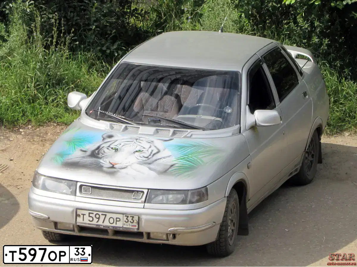 Фото автомобиля LADA 2110 LADA, 2003 — госномер К800ЕМ33. Цвет: СВ. СЕРЕБРИСТЫЙ МЕТАЛЛ