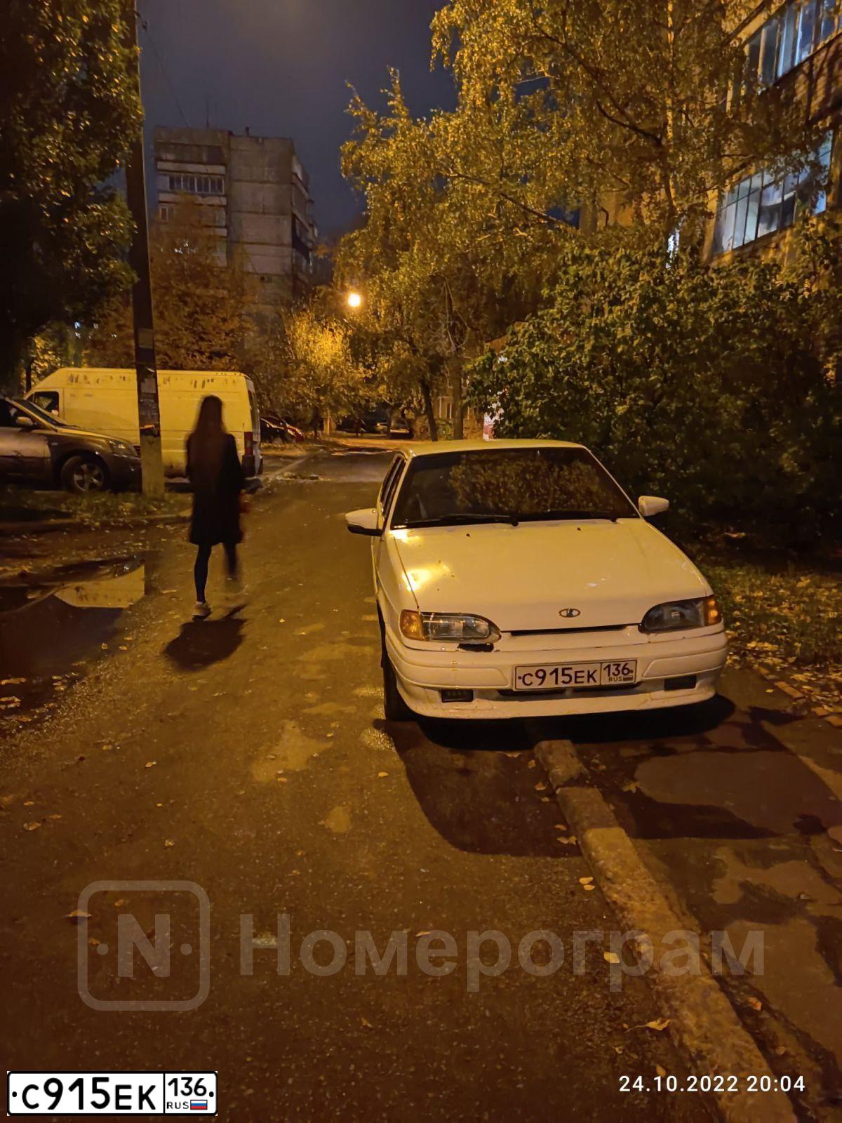 Фото автомобиля LADA 2114 SAMARA, 2010 — госномер М965АК181. Цвет: Белый