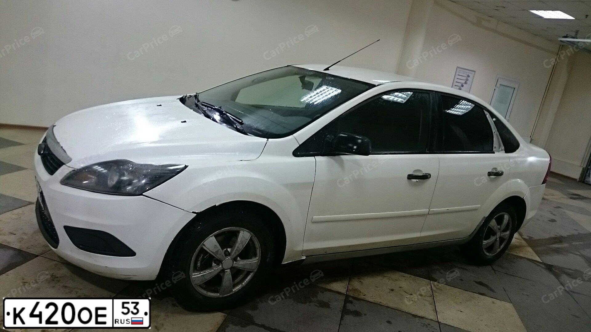 Фото автомобиля FORD FOCUS, 2006 — госномер К420ОЕ53. Цвет: СЕРЕБРИСТЫЙ
