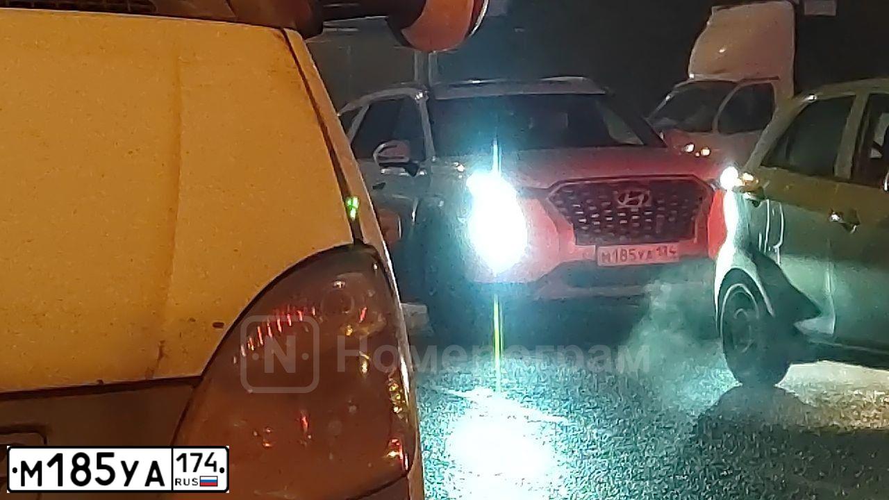 Фото автомобиля KIA MAGENTIS / OPTIMA, 2018 — госномер М185УА174. Цвет: ЧЕРНЫЙ