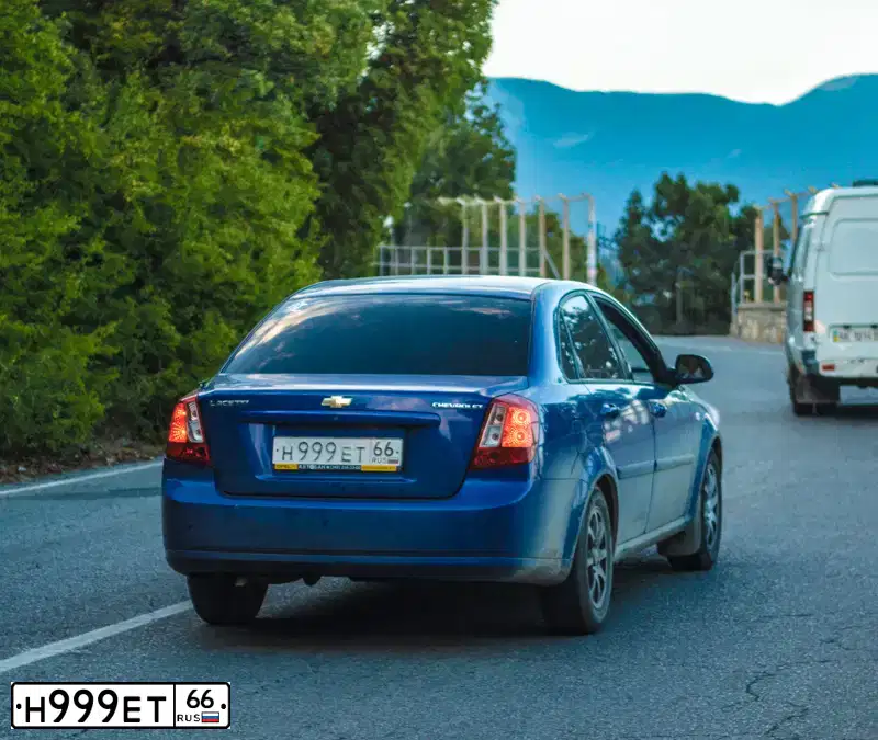 Фото автомобиля CHEVROLET LACETTI, 2007 — госномер Н999ЕТ96. Цвет: СИНИЙ