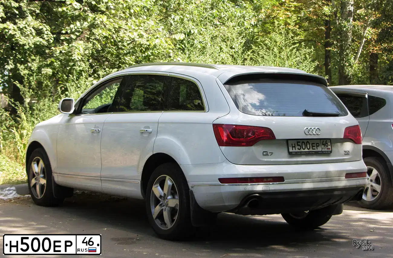Фото автомобиля AUDI Q7, 2013 — госномер О215УК46