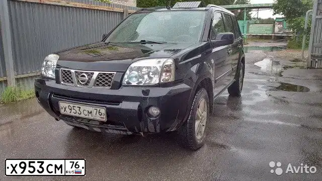 Фото автомобиля NISSAN X-TRAIL, 2007 — госномер Х953СМ76. Цвет: ЧЕРНЫЙ