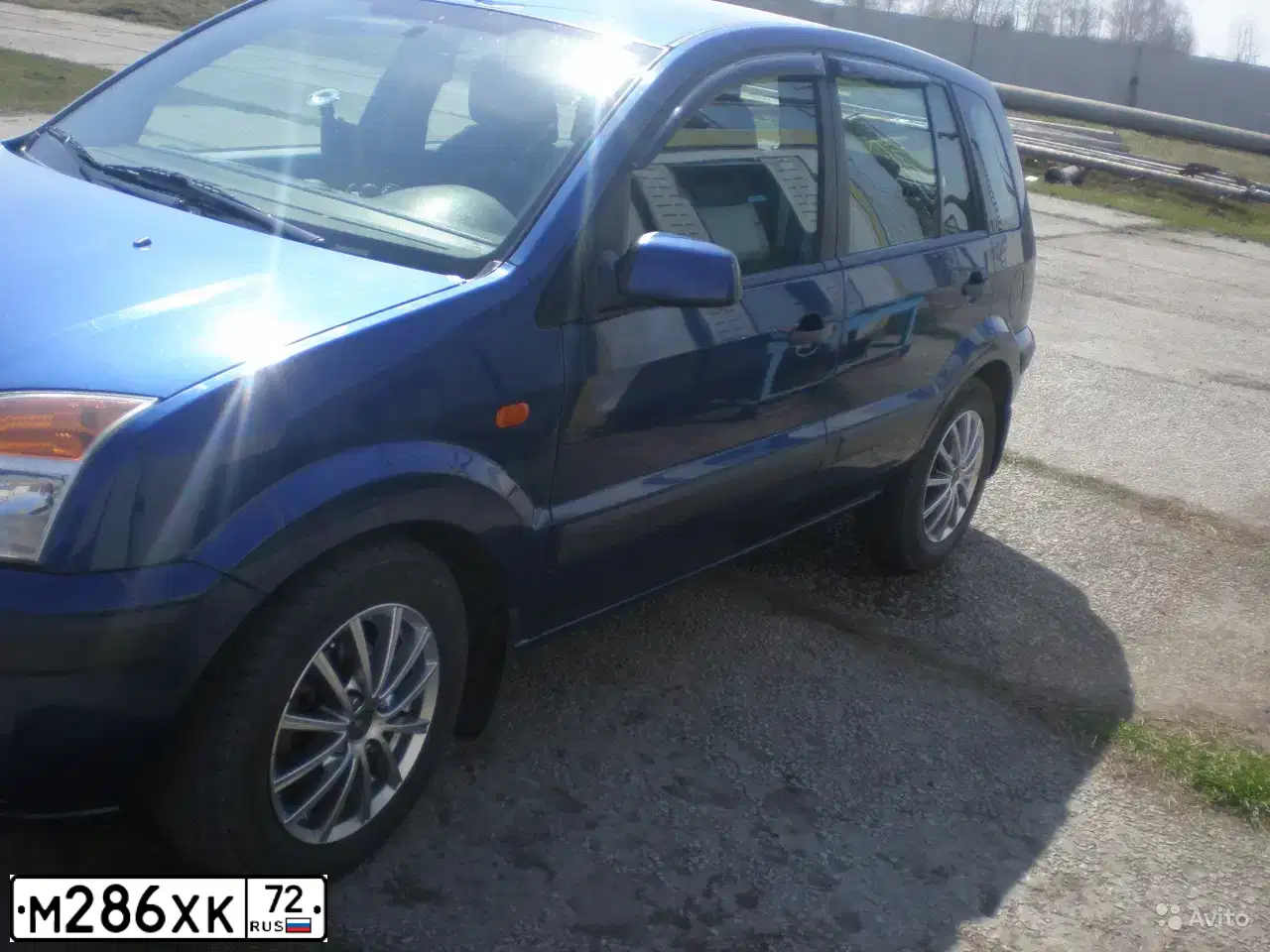 Фото автомобиля FORD FUSION, 2007 — госномер Х305НН72. Цвет: синий