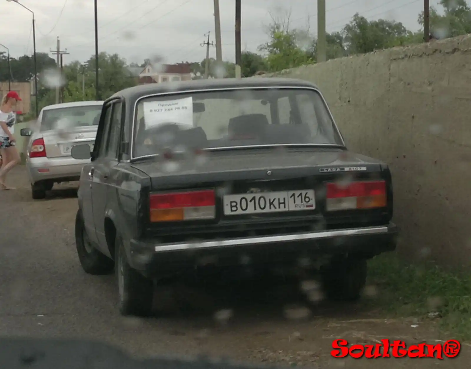 Фото автомобиля TOYOTA CAMRY, 2010 — госномер К824ВЕ716. Цвет: ЧЕРНЫЙ