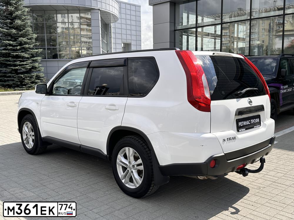 Фото автомобиля NISSAN X-TRAIL, 2014 — госномер М361ЕК774. Цвет: Белый