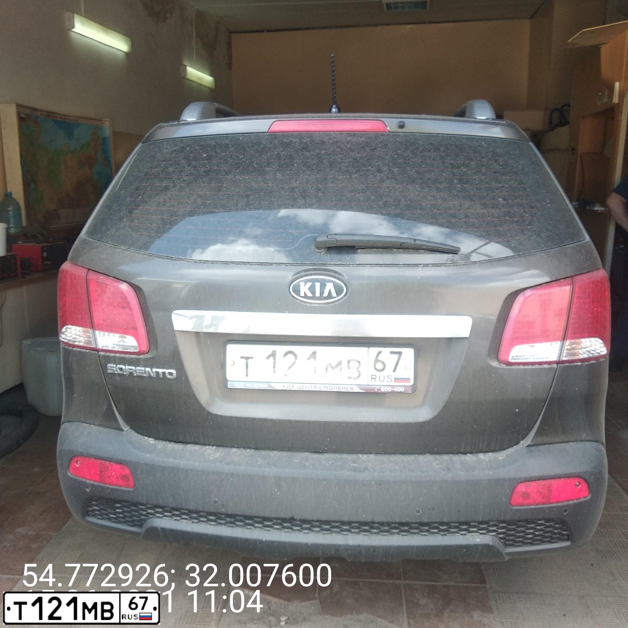 Фото автомобиля KIA SORENTO, 2010 — госномер Т121МВ67. Цвет: КОРИЧНЕВЫЙ