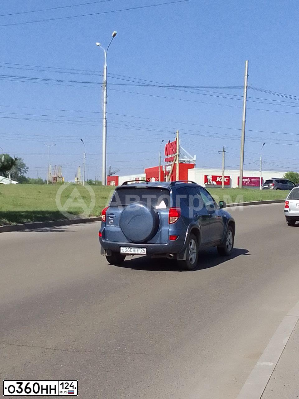 Фото автомобиля TOYOTA RAV4, 2008 — госномер О360НН124. Цвет: Серо-Синий
