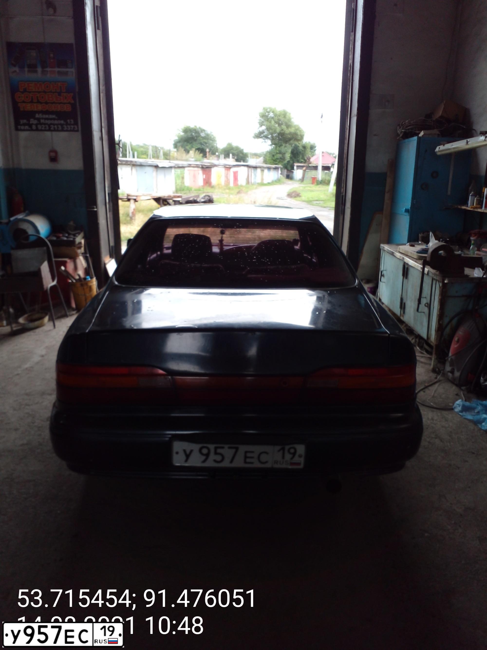 Фото автомобиля TOYOTA VISTA, 1993 — госномер В377ХМ124