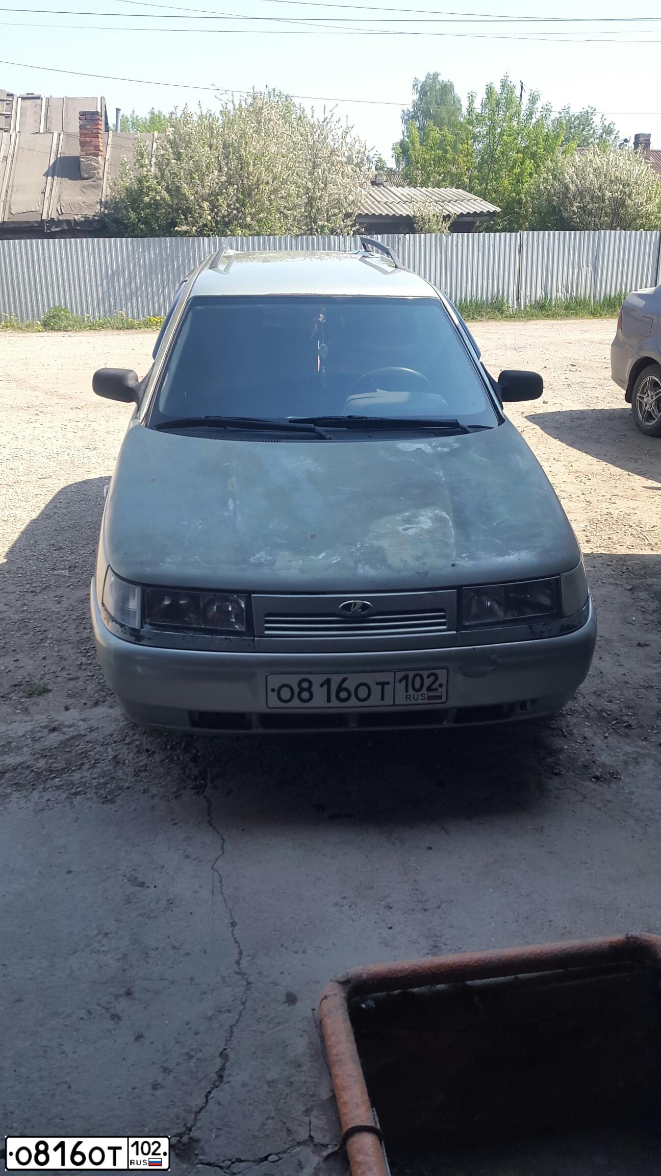 Фото автомобиля LADA 2111, 2006 — госномер О816ОТ102. Цвет: БЕЛО-ЗЕЛЕНЫЙ