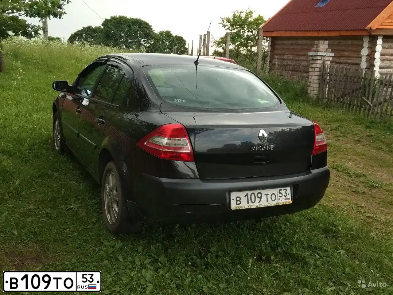 Фото автомобиля RENAULT MEGANE, 2008 — госномер Е486ТУ69. Цвет: ЧЕРНЫЙ МЕТАЛЛИК