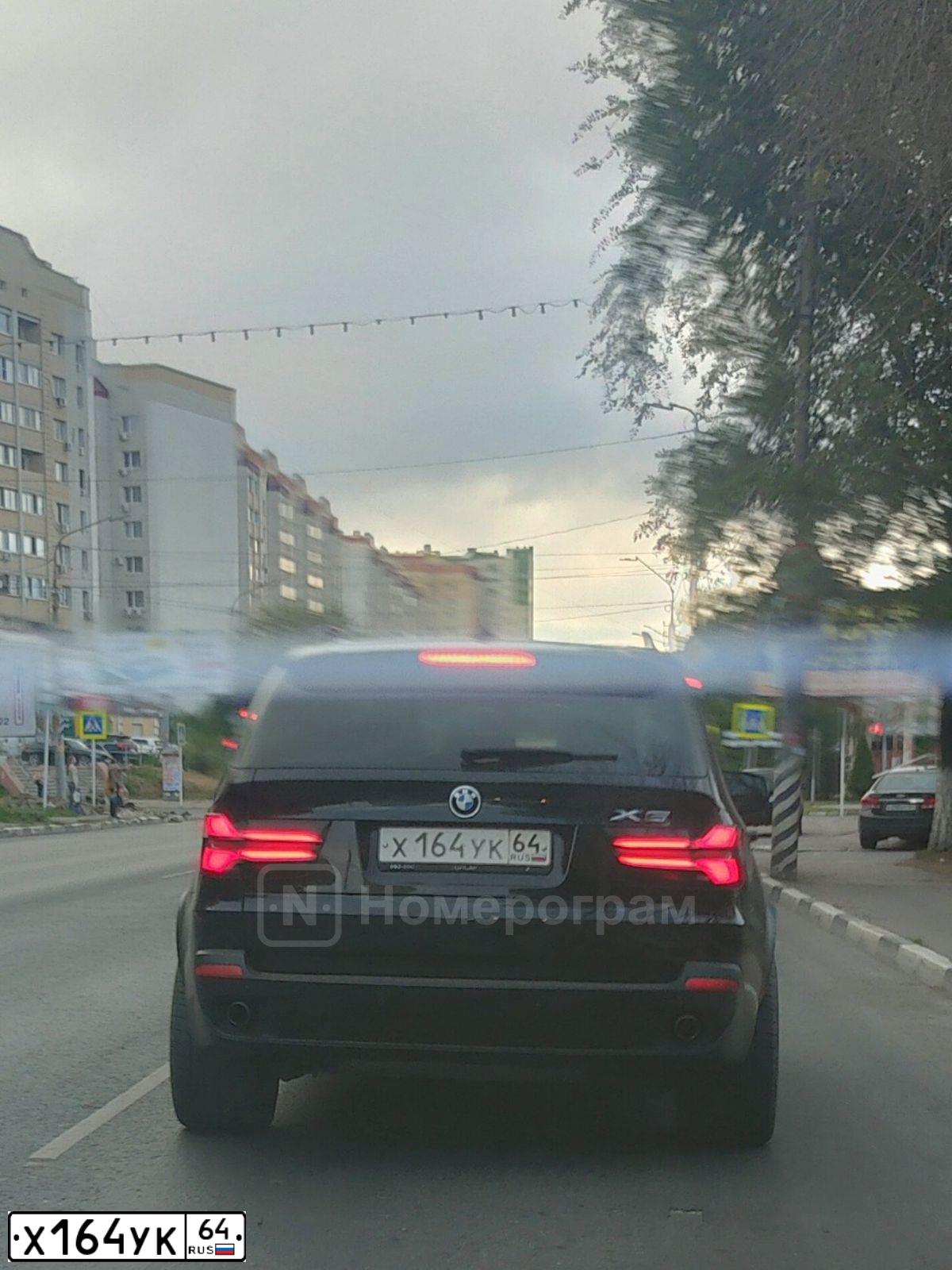Фото автомобиля BMW X5, 2008 — госномер В777УХ64. Цвет: ЧЕРНЫЙ