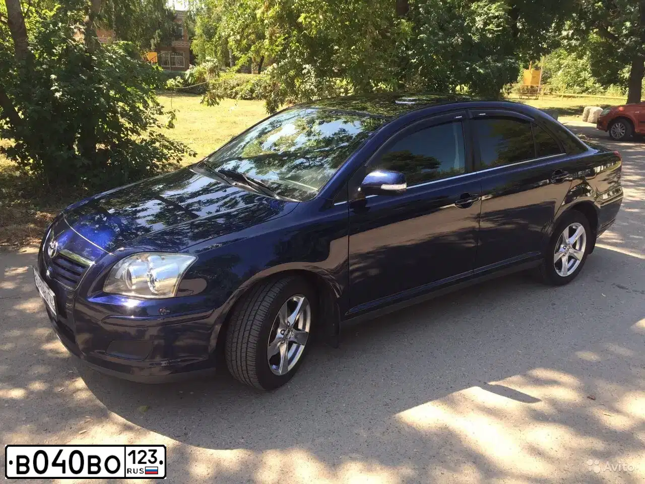 Фото автомобиля NISSAN QASHQAI, 2007 — госномер Н110МТ26. Цвет: СЕРЫЙ