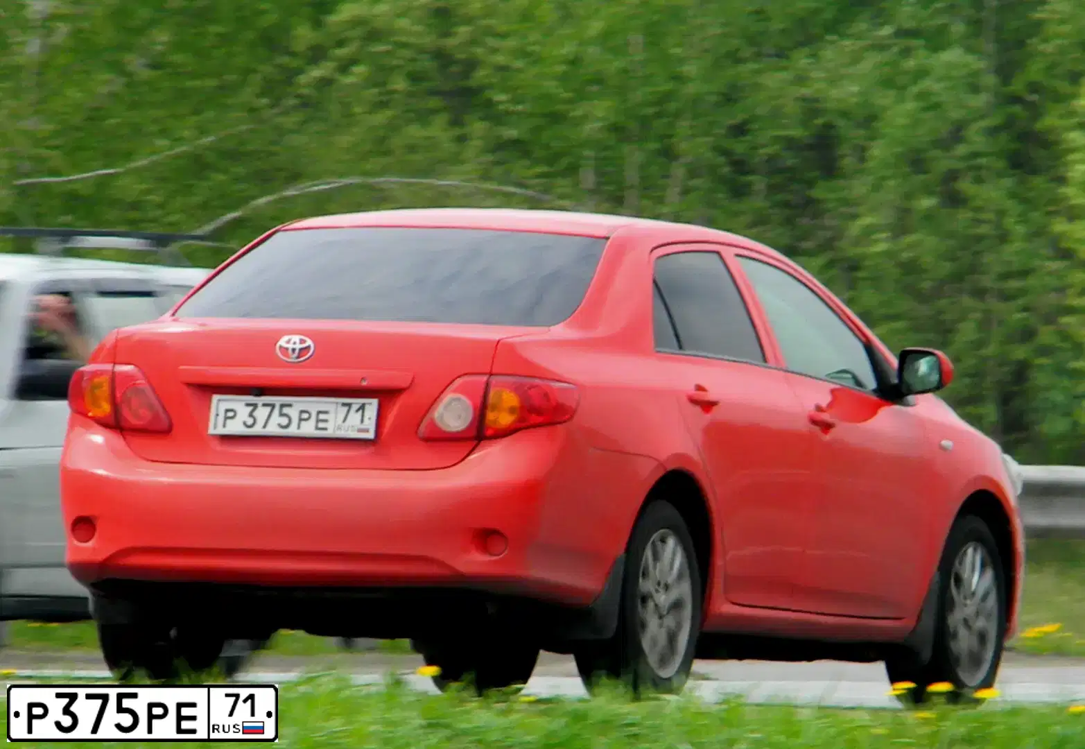 Фото автомобиля TOYOTA COROLLA, 2008 — госномер Р375РЕ71. Цвет: КРАСНЫЙ