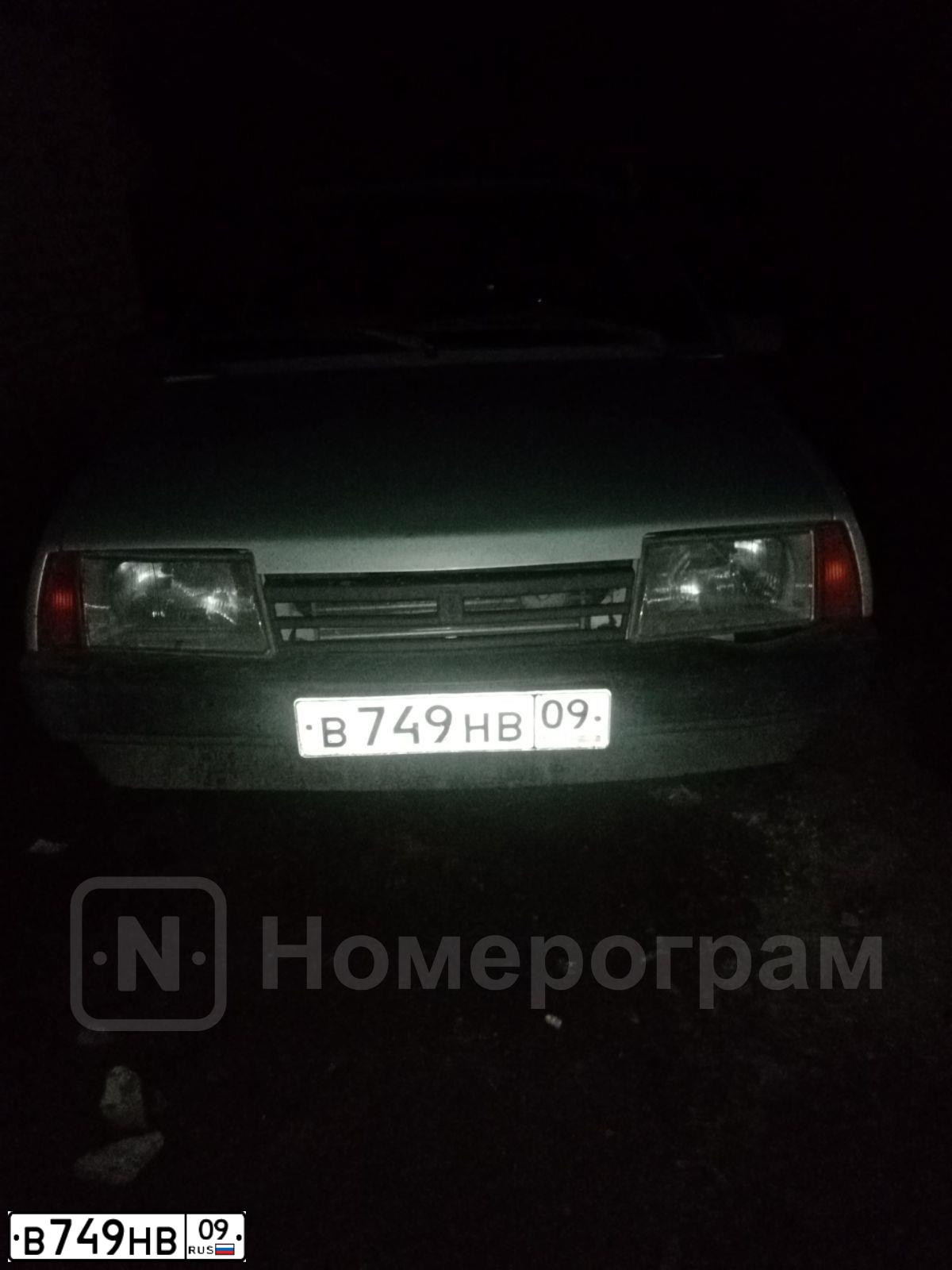 Фото автомобиля LADA 2109 SAMARA, 2001 — госномер В749НВ09. Цвет: СЕРЕБРИСТО ЖЕЛТО-ЗЕЛЕНЫЙ