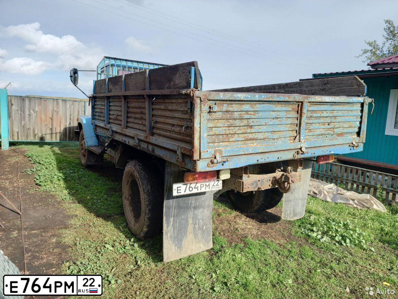 Фото автомобиля GAZ 3307, 1992 — госномер Е764РМ22. Цвет: ГОЛУБОЙ