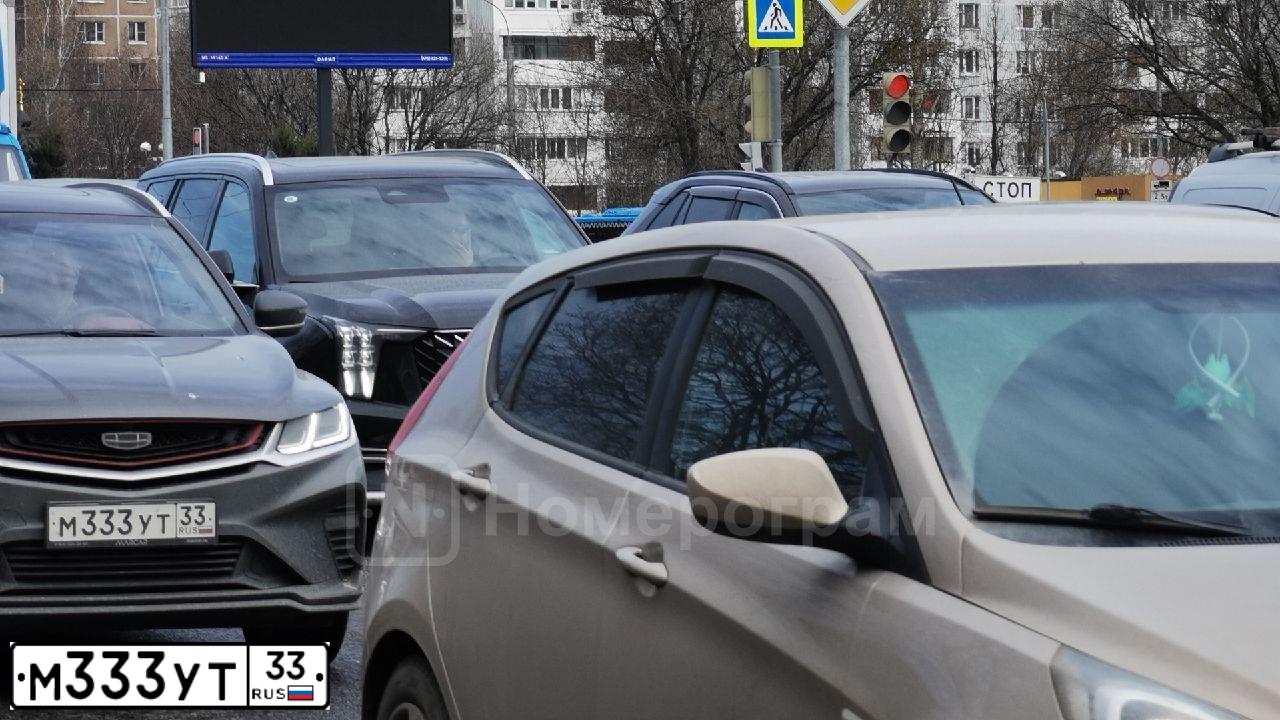 Фото автомобиля LADA 2107 LADA, 2010 — госномер К181УН33. Цвет: ЗЕЛЕНЫЙ
