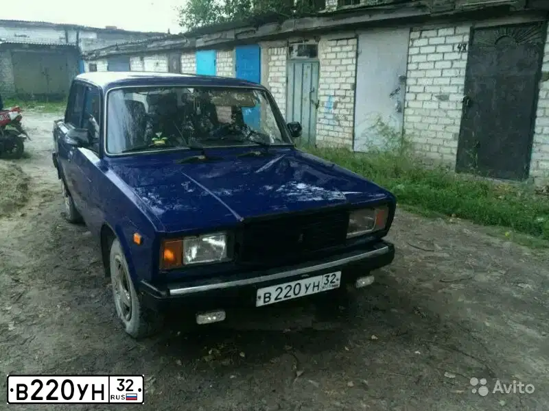 Фото автомобиля ВАЗ-2107, 1999 — госномер Е239ЕЕ32
