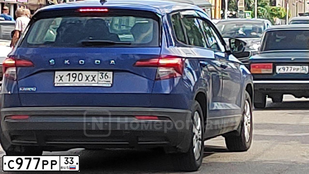 Фото автомобиля HONDA CR-V, 2013 — госномер У578КЕ44. Цвет: СЕРО-КОРИЧНЕВЫЙ